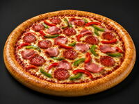 Pizza Salami (KI-generiertes Symbolbild)